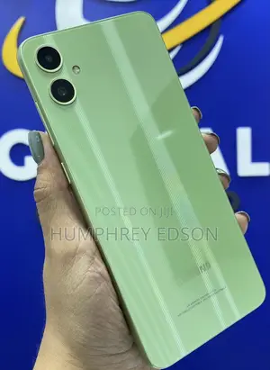 New Samsung Galaxy A05 128 GB Green