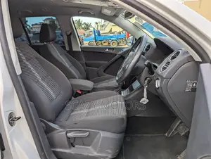 Volkswagen Tiguan 2013 Off white