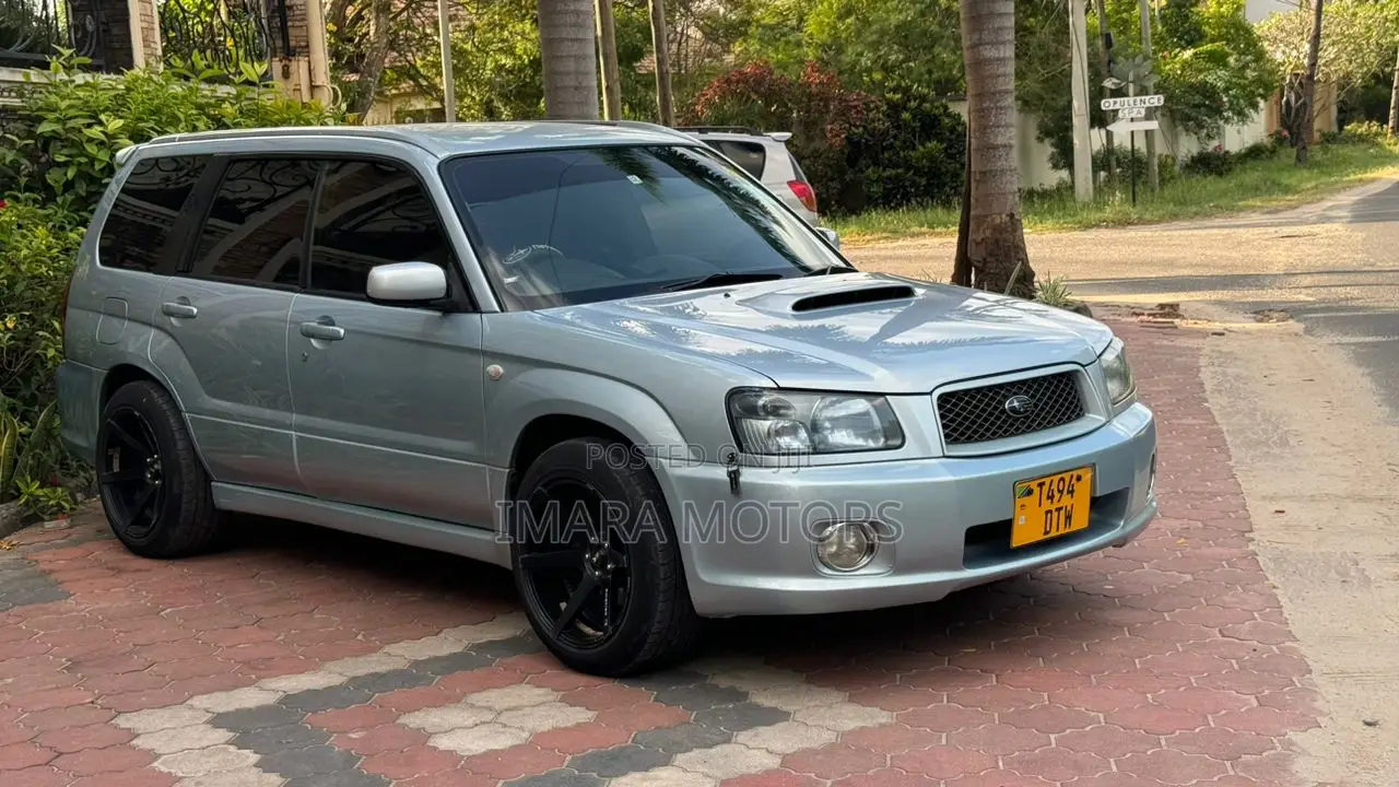 Subaru Forester 2005 Silver