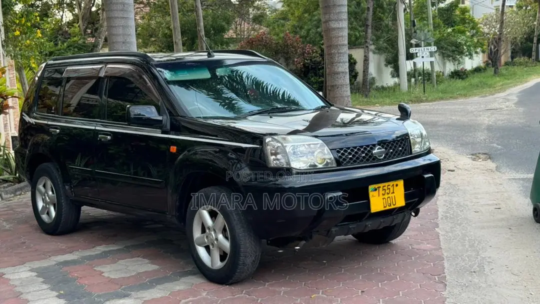 Nissan X-Trail 2005 Black