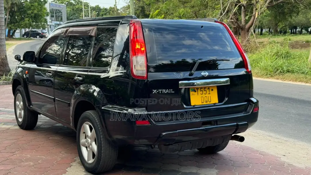 Nissan X-Trail 2005 Black