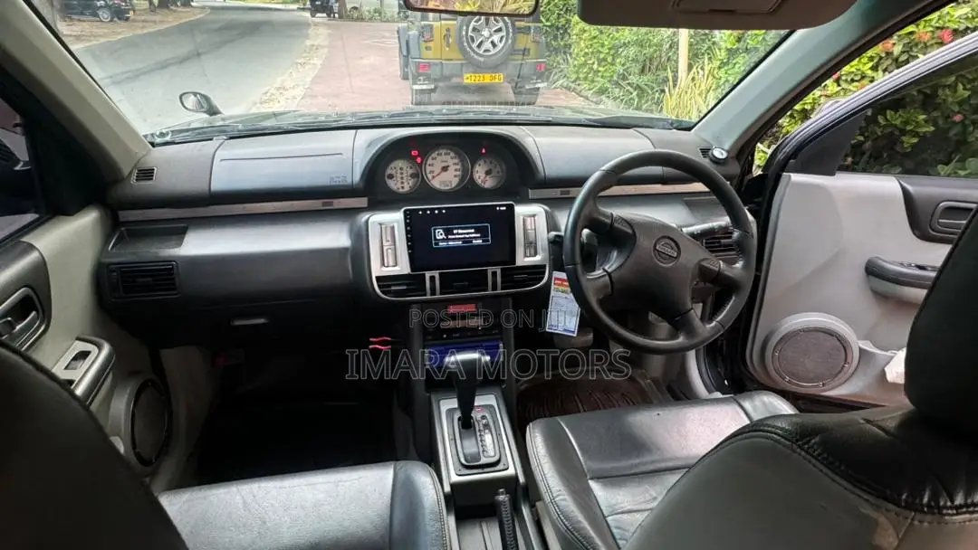Nissan X-Trail 2005 Black