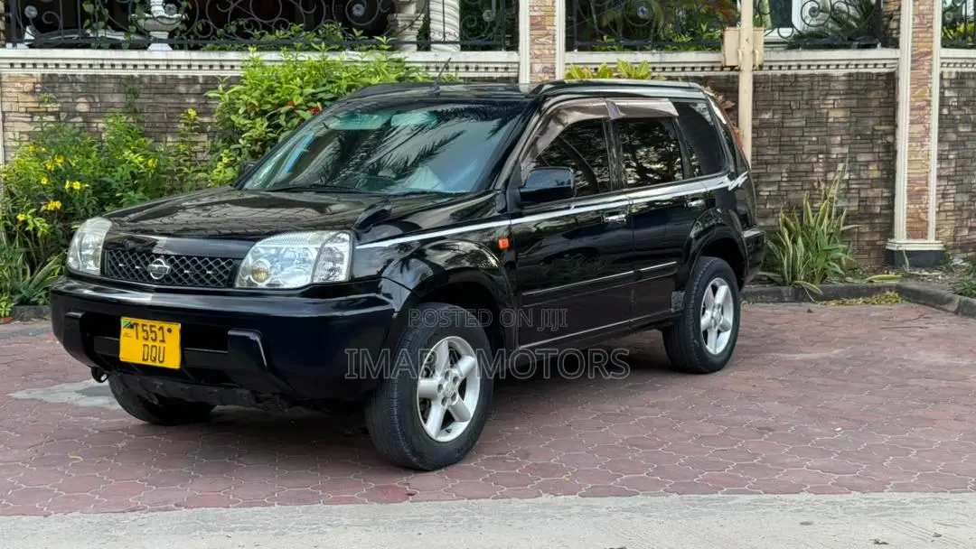 Nissan X-Trail 2005 Black