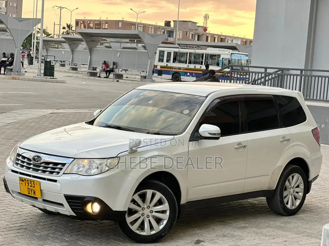 Subaru Forester 2009 White