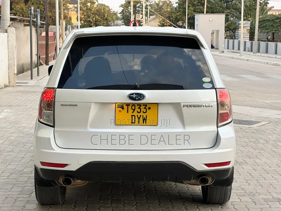 Subaru Forester 2009 White