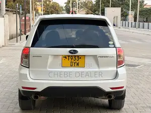Subaru Forester 2009 White