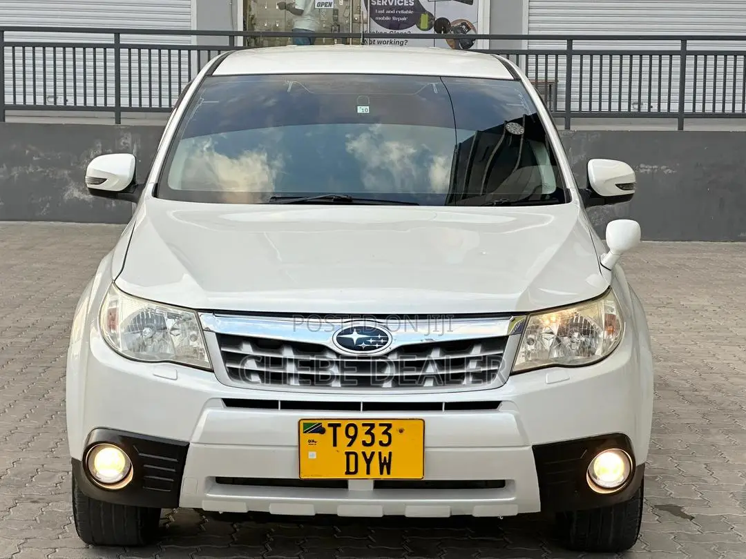 Subaru Forester 2009 White