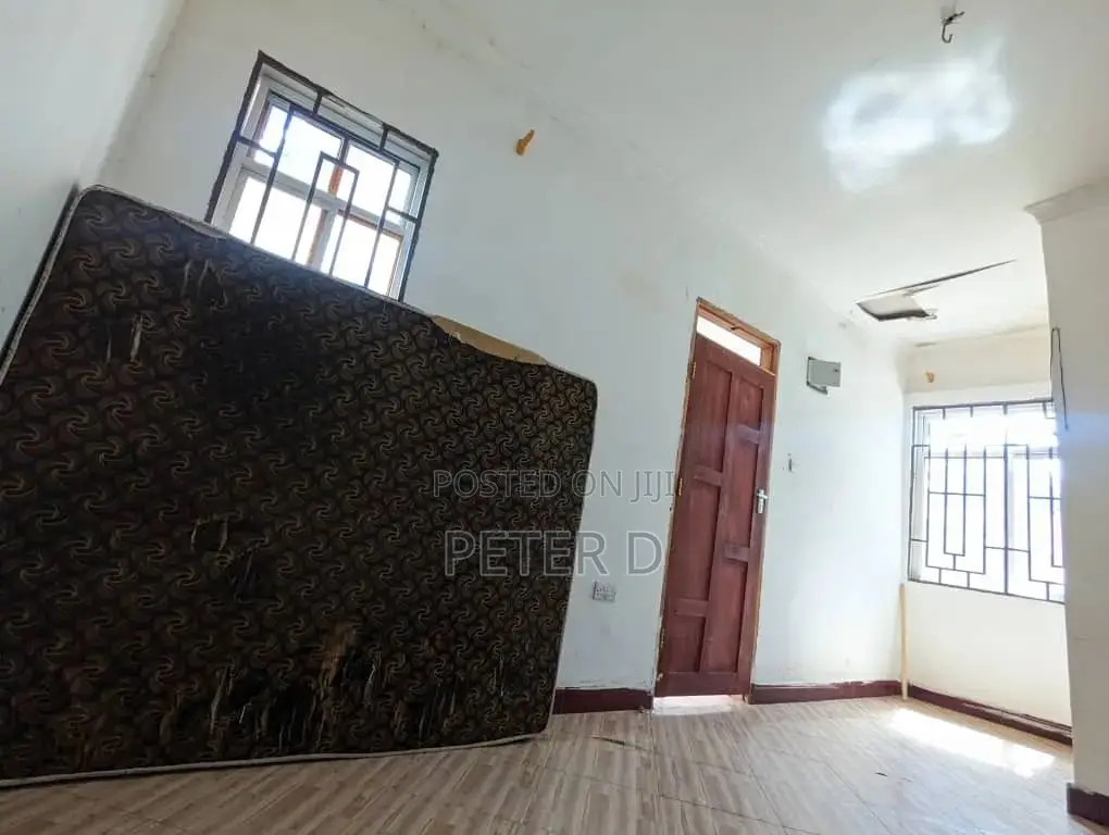 1bdrm Apartment in Kimara for rent