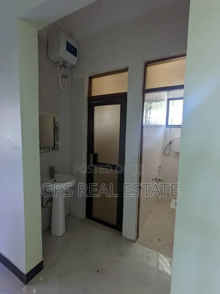 3bdrm House in Chidachi, Dodoma Rural for sale