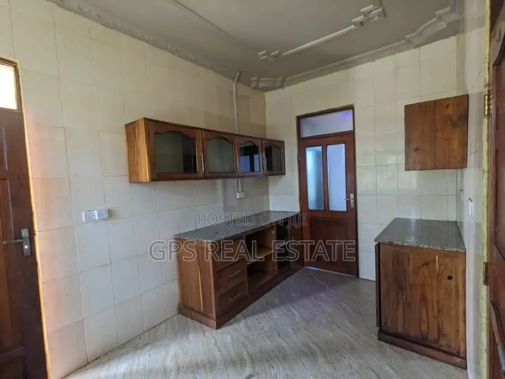 3bdrm House in Chidachi, Dodoma Rural for sale