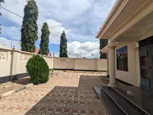 3bdrm House in Chidachi, Dodoma Rural for sale