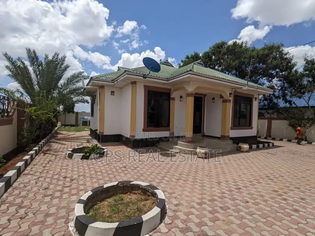 4bdrm House in Chidachi, Dodoma Rural for sale