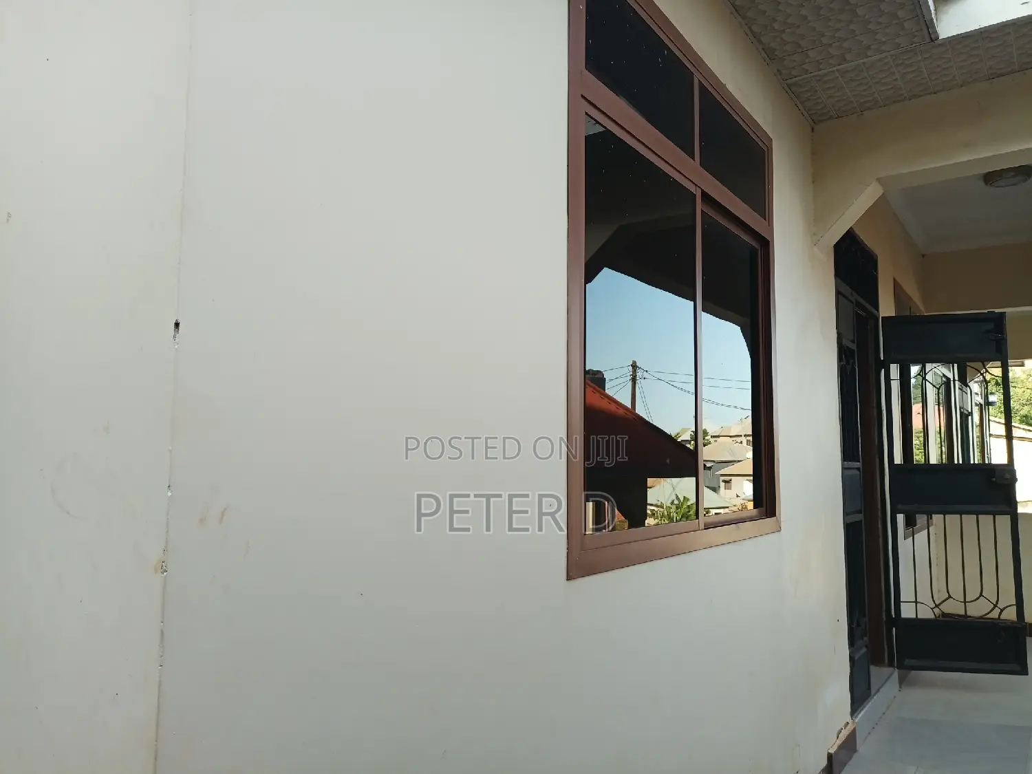 2bdrm Apartment in Kimara for rent