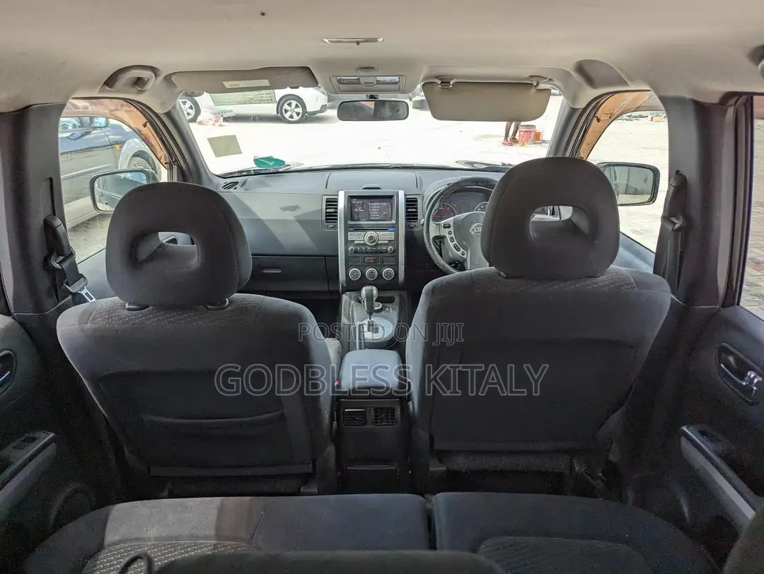 Nissan X-Trail 2011 Black