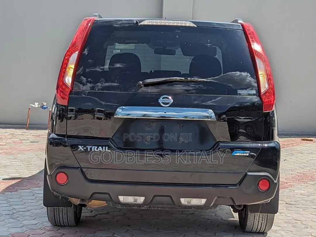 Nissan X-Trail 2011 Black