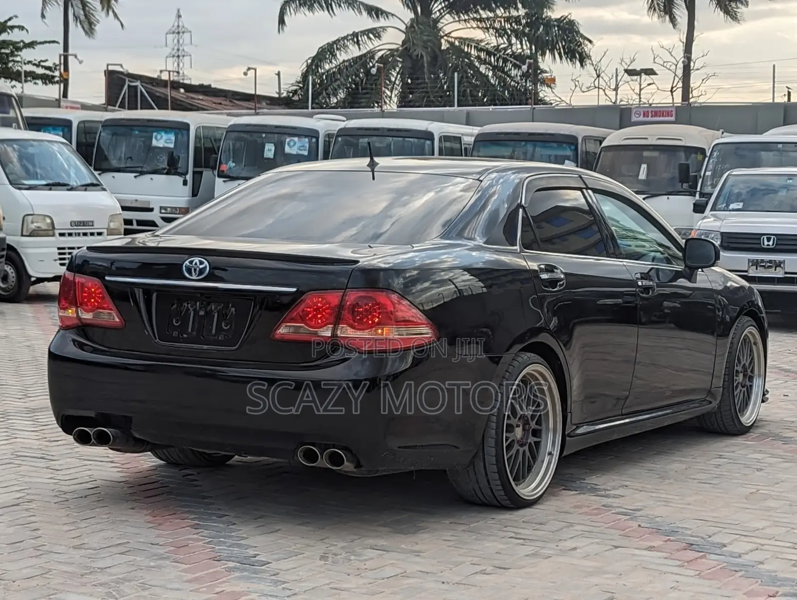 Toyota Crown 2009 Black