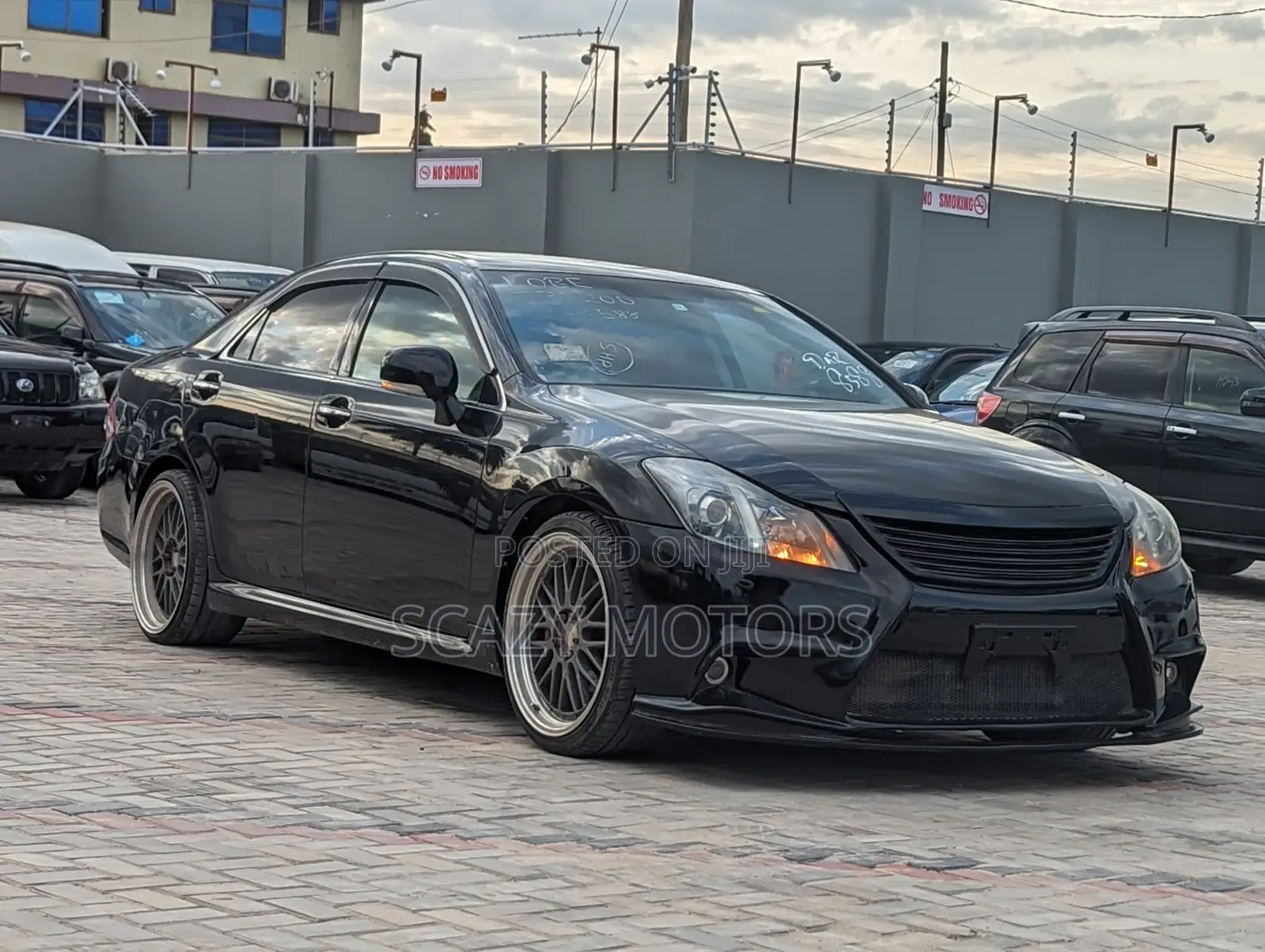 Toyota Crown 2009 Black