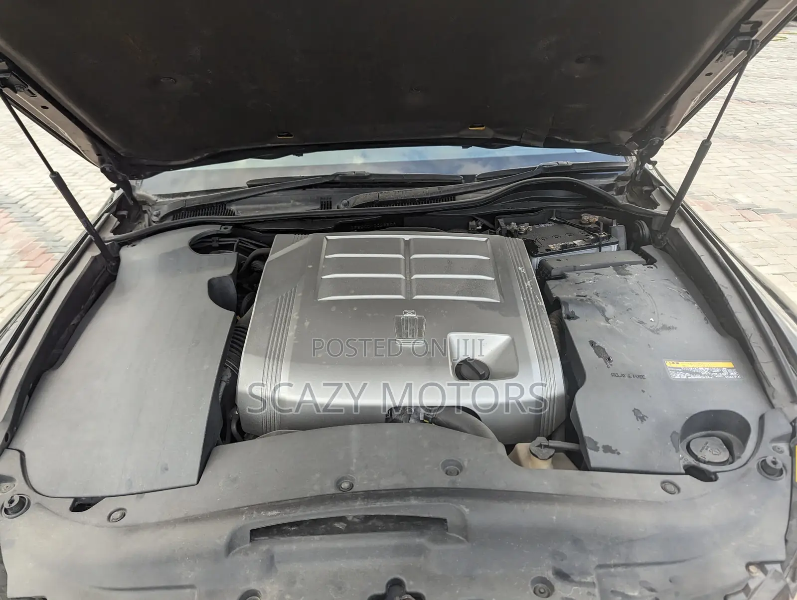 Toyota Crown 2009 Black