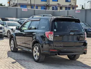 Subaru Forester 2012 Black