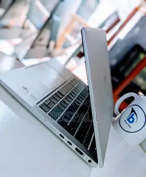 New Laptop HP EliteBook 830 G7 8GB Intel Core I5 SSD 512GB