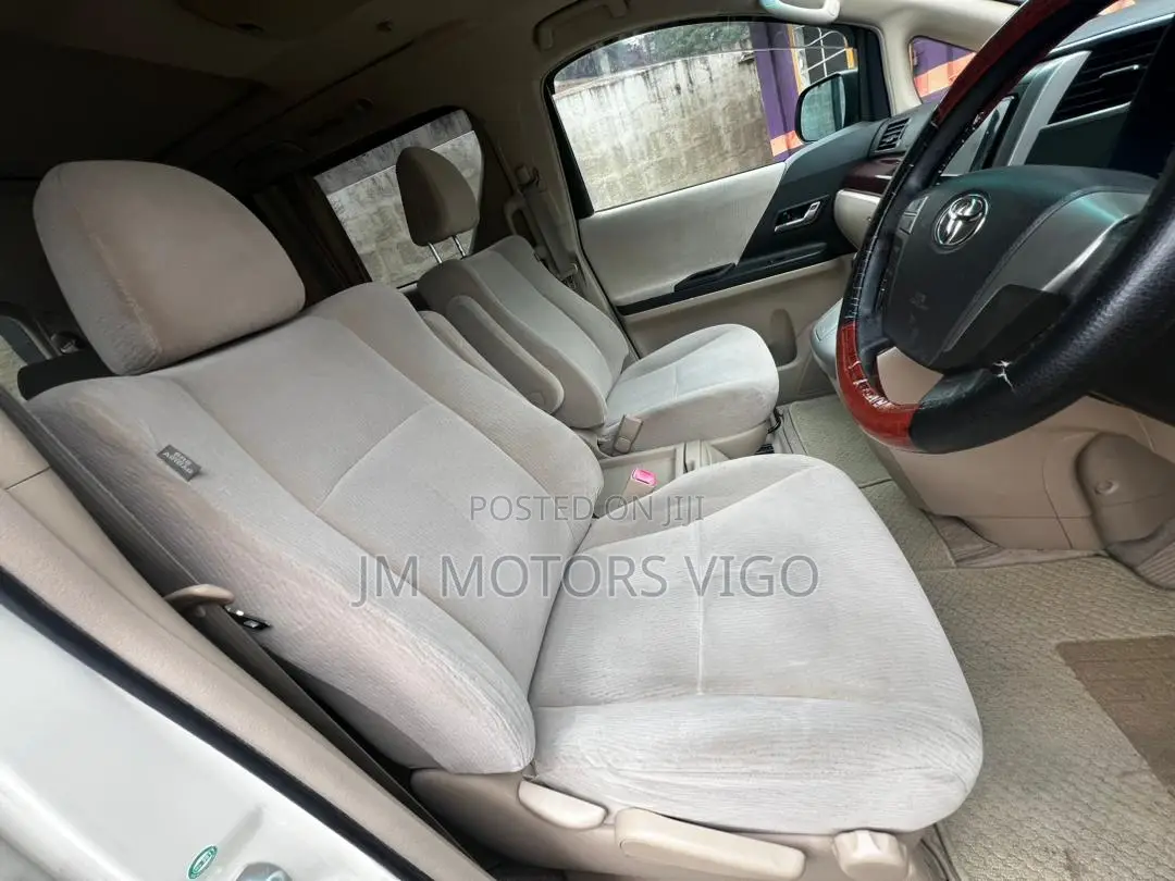 Toyota Alphard 2008 White