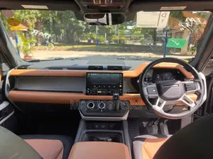 Land Rover Defender X-Dynamic SE 2022 Black