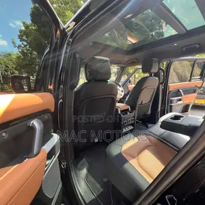 Land Rover Defender X-Dynamic SE 2022 Black