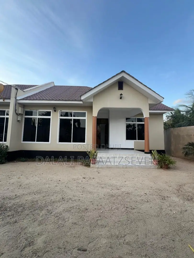 2bdrm Apartment in Dalalipapaatzseven, Kinondoni for rent