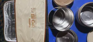 Lunch Box Bag With 4pcs Pots