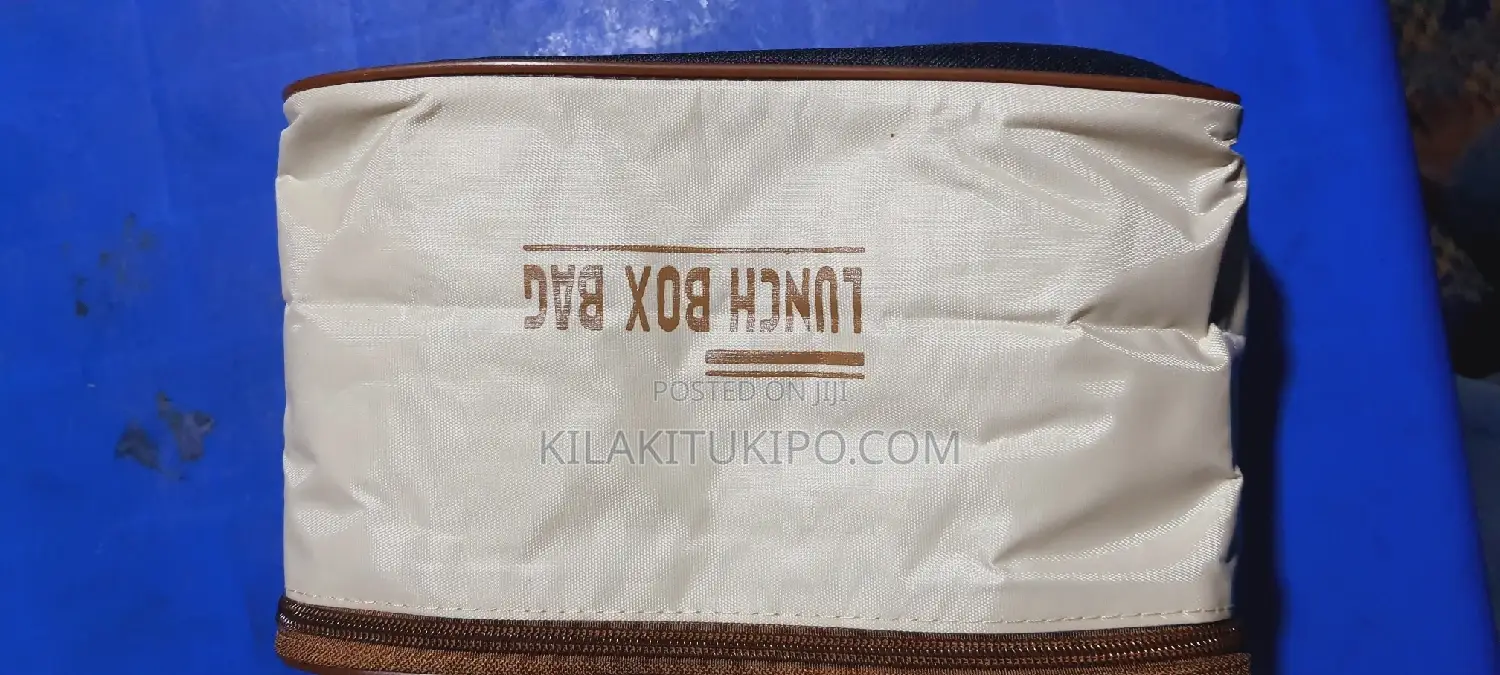 Lunch Box Bag With 4pcs Pots