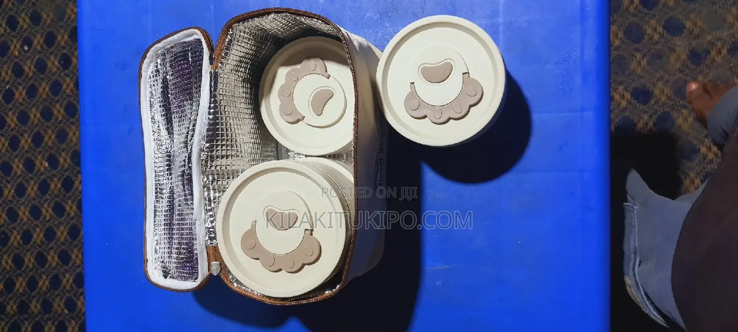 Lunch Box Bag With 4pcs Pots