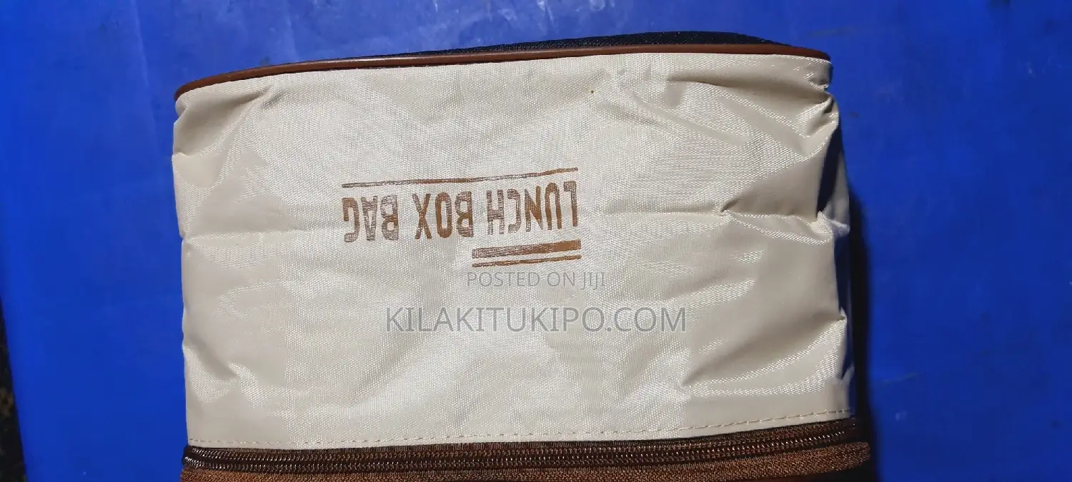 Lunch Box Bag With 4pcs Pots