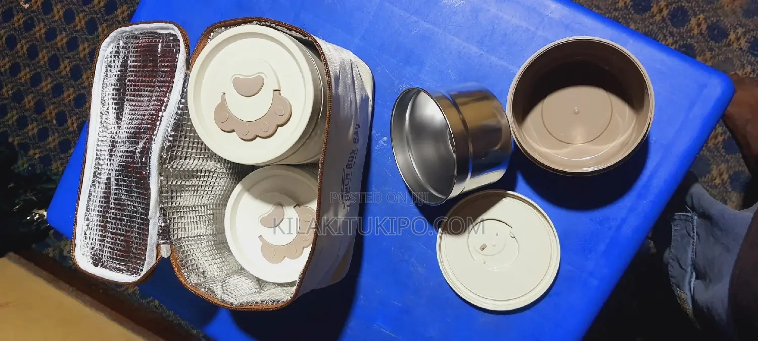 Lunch Box Bag With 4pcs Pots