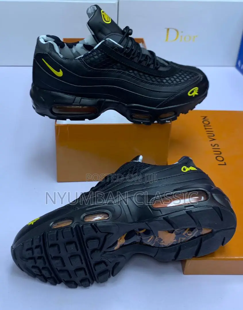 Nike Shoes Original