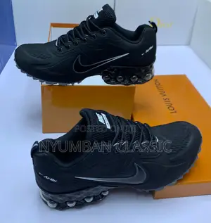 Nike Shoes Original