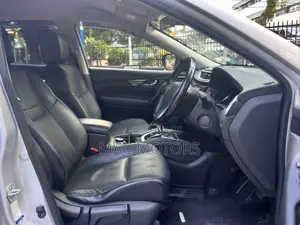 Nissan X-Trail 2014 Silver