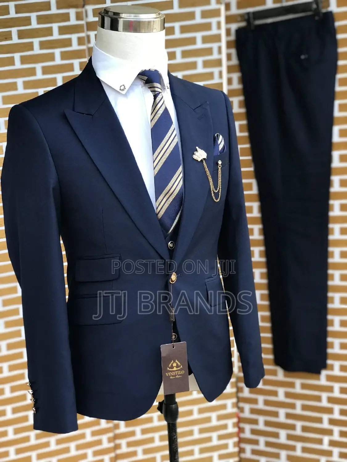 New Men's Suits