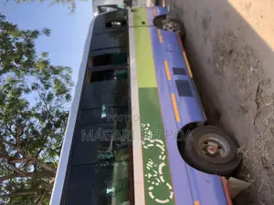Nissan Civilian 2002 Green