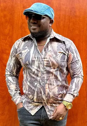 New Men's Fashion Shirts