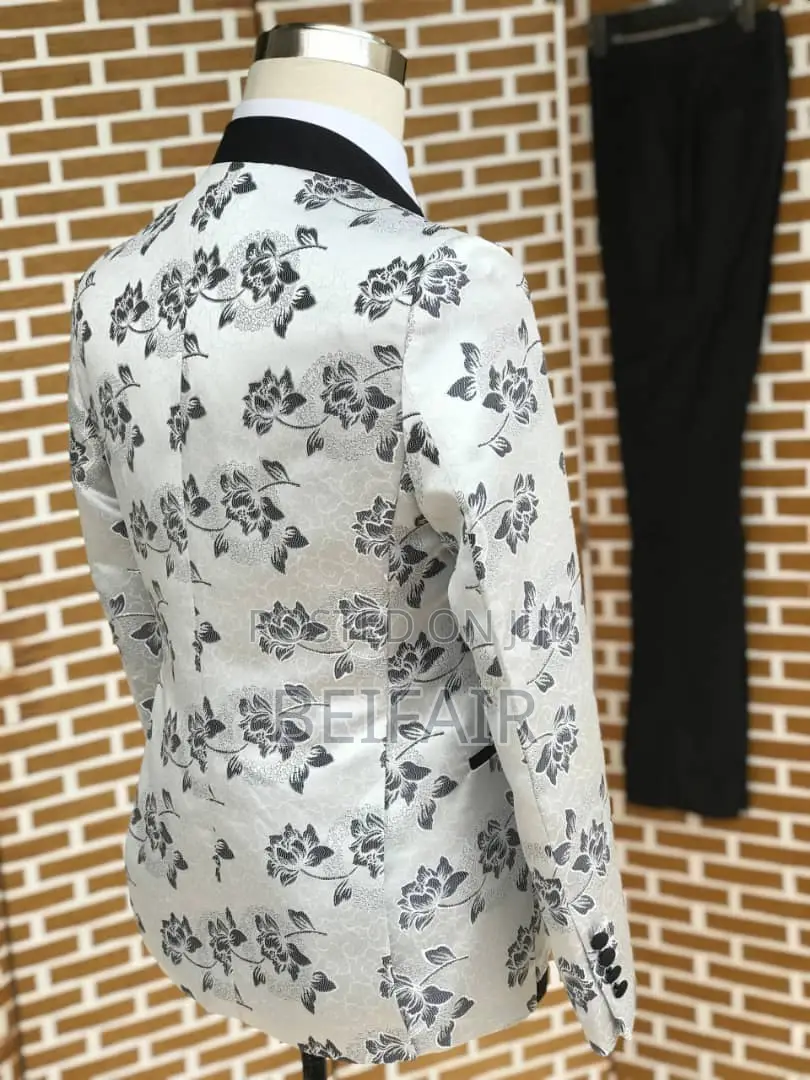 Fashioned Suits | Suti Za Kiume | Men's Suits |