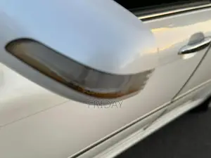 Toyota Crown 2006 White