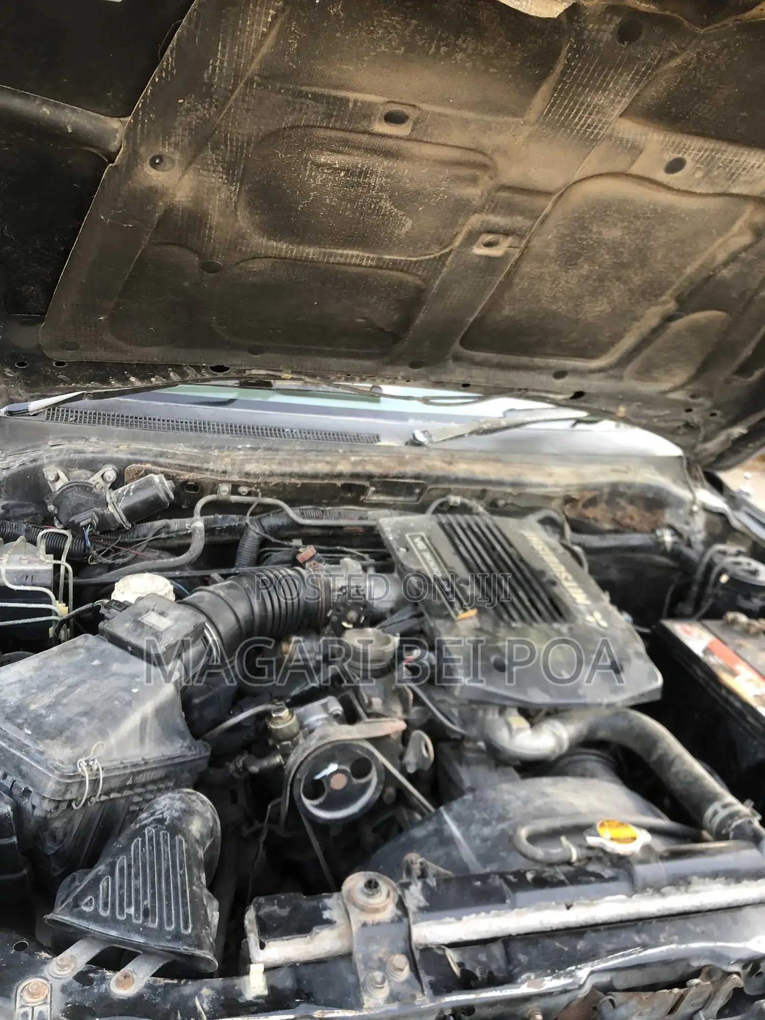Mitsubishi SpaceWagon 2001 Black