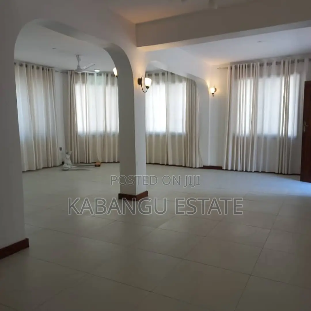 4bdrm House in Masaki, Kinondoni for rent