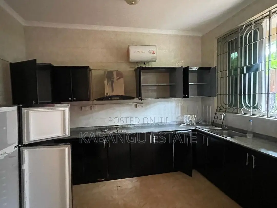 Furnished 3bdrm Apartment in Mikocheni, Kinondoni for rent