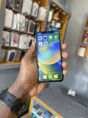 Apple iPhone X 256 GB White