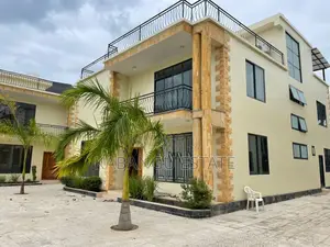 4bdrm Villa in Oysterbay, Kinondoni for rent