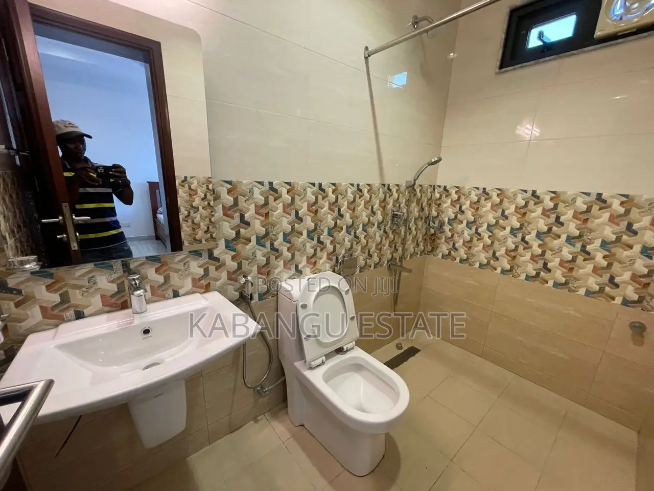Furnished 3bdrm Apartment in Msasani, Kinondoni for rent