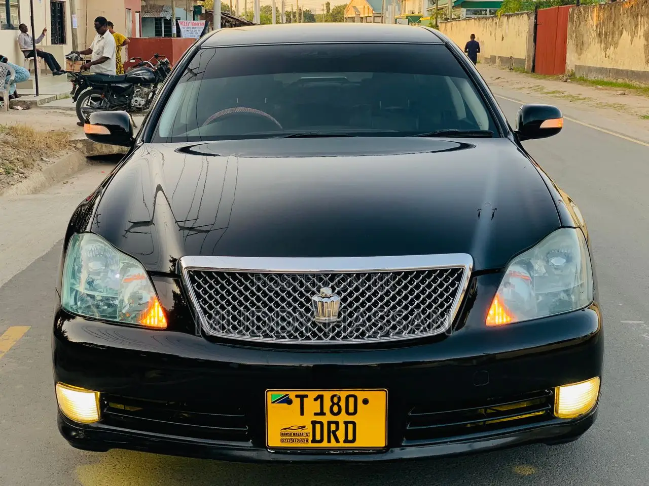 Toyota Crown 2006 Black