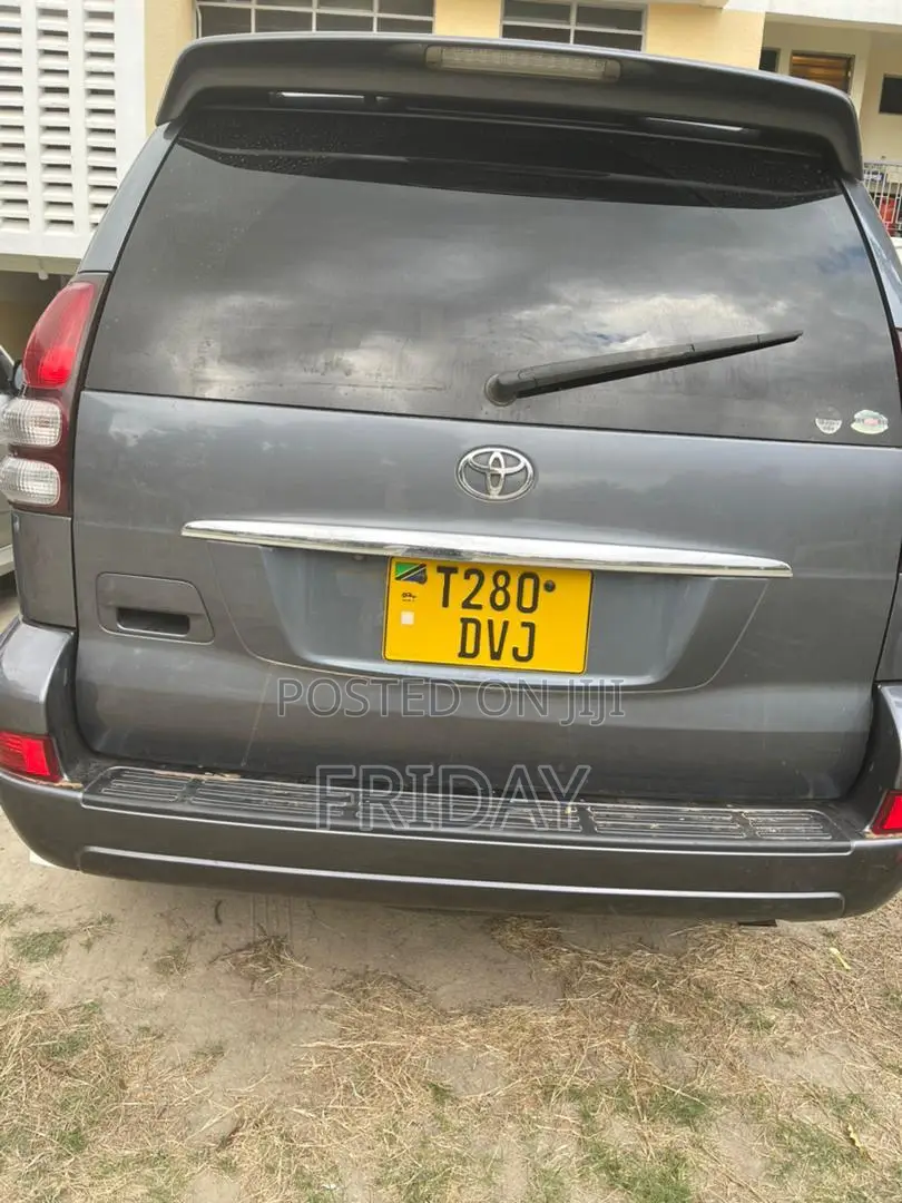 Toyota Land Cruiser Prado 2007 Gray
