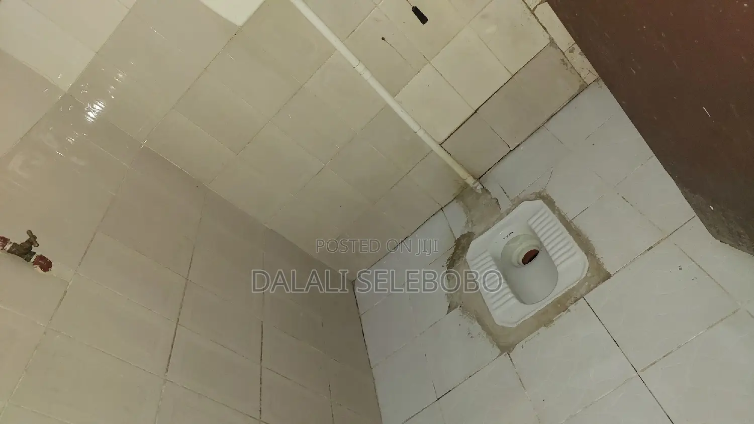 6bdrm Maisonette in Mwananyamala, Kinondoni for sale